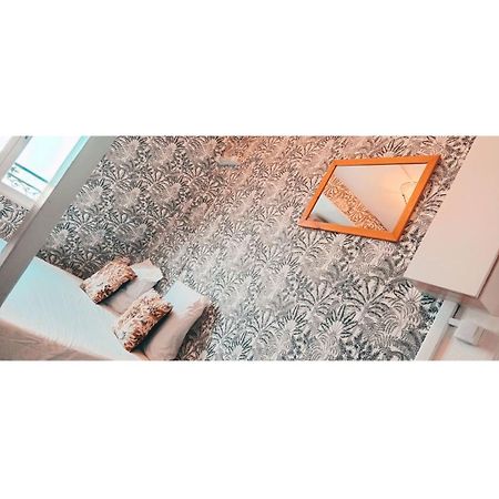 Ferienwohnung Location En Plein Coeur De Paris N°21 Exterior foto